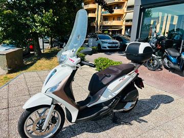 PIAGGIO Medley 150 TUTTO INCLUSO ANCHE PASSAGGIO