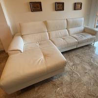 Divano in pelle “Fiore” bianco