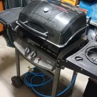 Barbecue a gas