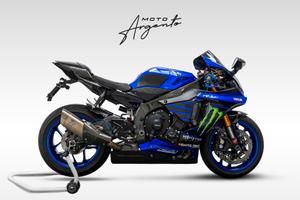 Yamaha YZF R1