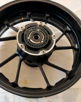 cerchio Yamaha tracer 900/MT 09 