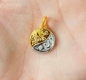 Ciondolo sole luna acciaio inox bicolore nuovo