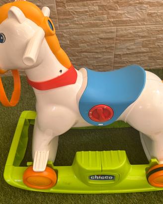 Cavallo a dondolo
