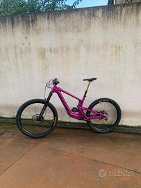 Santa cruz heckler SL