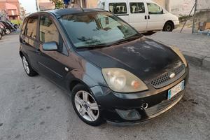 Ford Fiesta iesta 1400 tdci  diesel