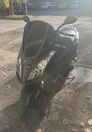 Kymco downtown 200i