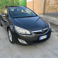 OPEL Astra 1.7 CDTI 110CV EcoFLEX S&S Sports Tou