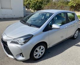 TOYOTA Yaris 1.4 D-4D ACTIVE **GARANZIA**