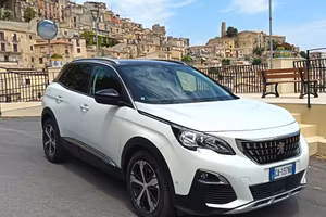 Peugeot 3008 BlueHDi 130 S&S EAT8 Allure