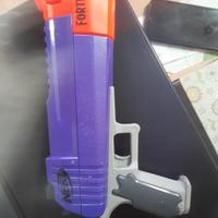 Pistola nerf Fortnite