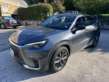 LEXUS LBX 1.5 COOL 2WD