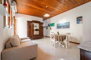 Bivano in centro con cortile privato