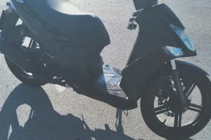 Scooter Kymco Agility 125