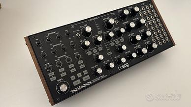 moog subharmonicon come nuovo