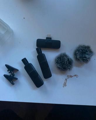 Kit Doppi Microfoni Wireless Lavalier per iPhone