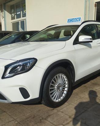 Mercedes-benz GLA 180 Business