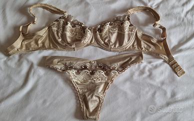completo intimo colore champagne taglia 3 - 75/C