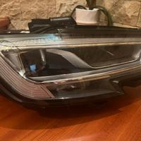 Faro full Matrix Led ORIGINALE Audi A3 8v Destro