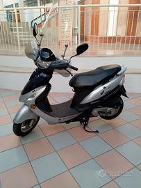 SCOOTER PEUGEOT 50CC 4 TEMPI