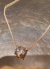 Collana con castone passante oro 750/1000