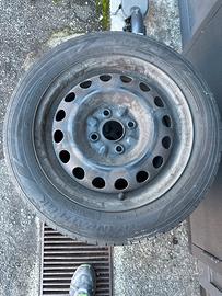 Cerchi e gomme aygo 2014