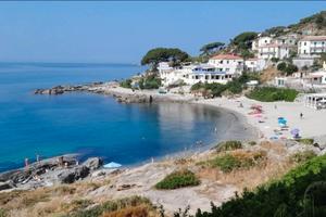 Isola d'Elba bilocali 100m dalla spiaggia Seccheto