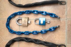 3 Catene Antifurto e 2 lucchetti