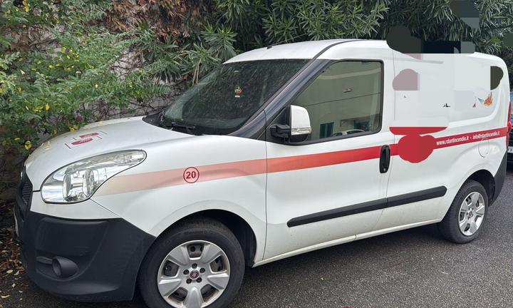 Furgone Fiat doblò