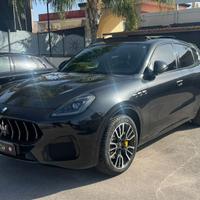 Maserati gracale 300 cv ancora garnzia casa madre
