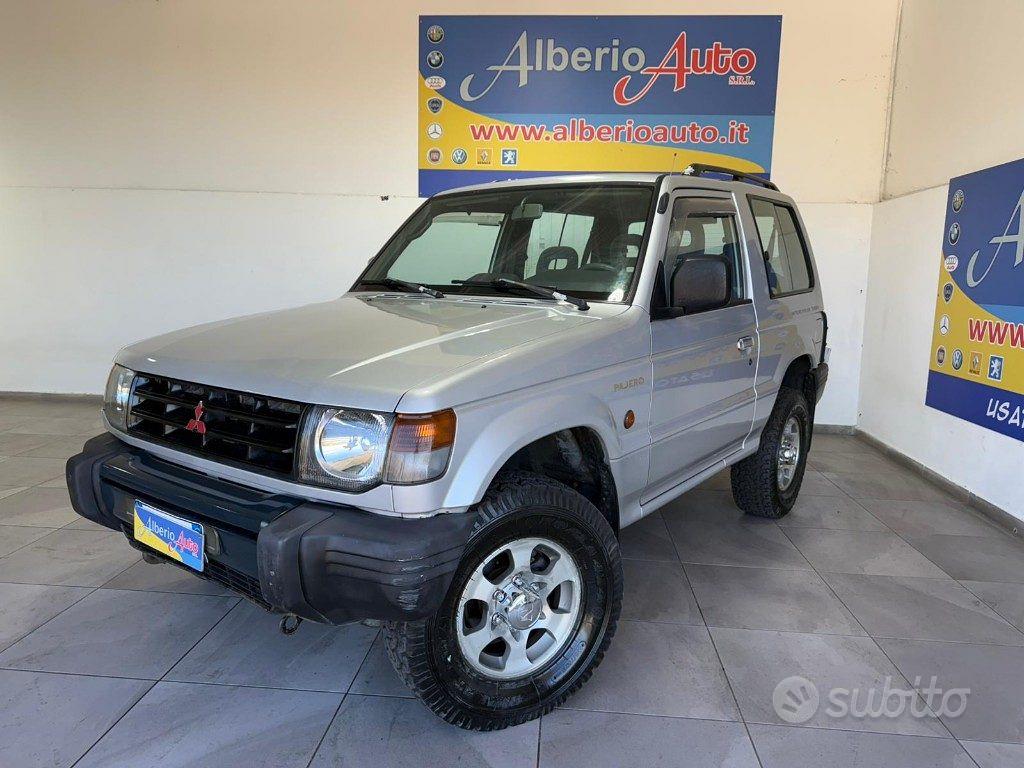 MITSUBISHI Pajero ('82-'00)