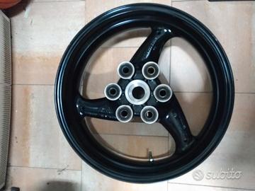 cerchio ducati monster 696 