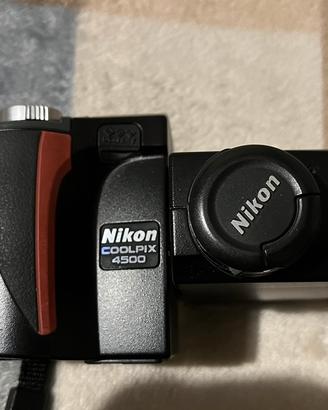 FOTOCAMERA NIKON
