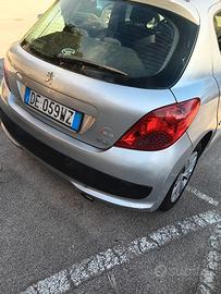 Peugeot 207 - 2007