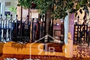 ATTIVITA' DI ENOTECA/WINE BAR-VIA P.PE VILLAFRANCA
