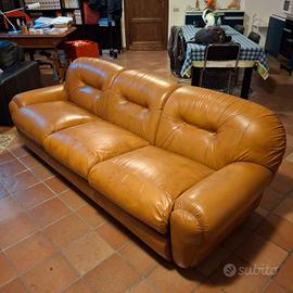 Divano in pelle