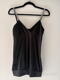 Top elegante nero con spalline gioiello – Taglia S