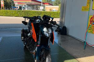 Ktm duke 125