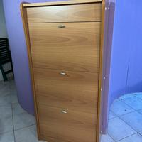 Scarpiera in legno con ante ribaltabili