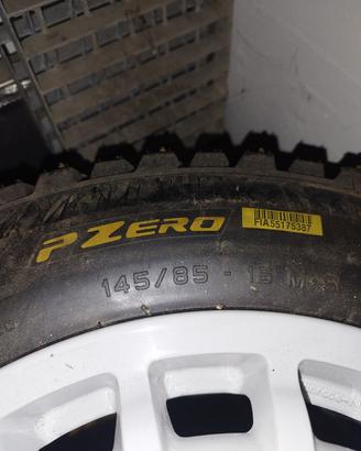 gomma tassellata mondiale rally