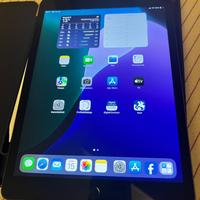 iPad 8° generazione Wi-Fi+ cell