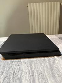 play station 4 con controller incluso