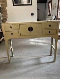 Consolle Orientale Laccata Crema - Mobile Ingresso