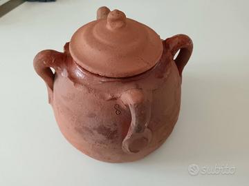 Tofeja canavesana con coperchio