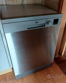 Lavastoviglie Beko DVN05320X silver 13 coperti