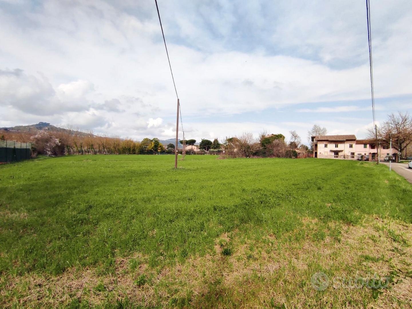 Terreno edificabile di mq 2400. - Vista 3