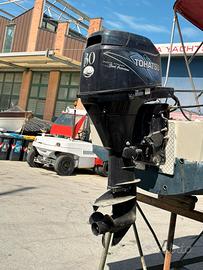 Motore fuoribordo Tohatsu 30 four stroke