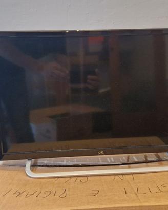 Smart TV 24 pollici marca oK.