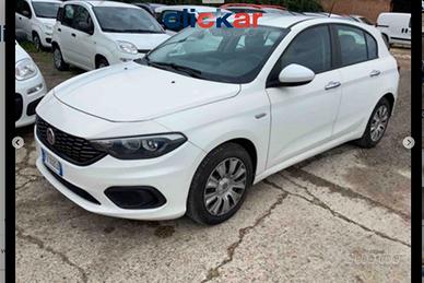 Fiat Tipo 1.6 Easy Business