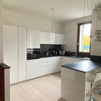Cucina Modulnova DESIGN con penisola