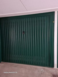 Garage box grande anche per B&B vimercate centro